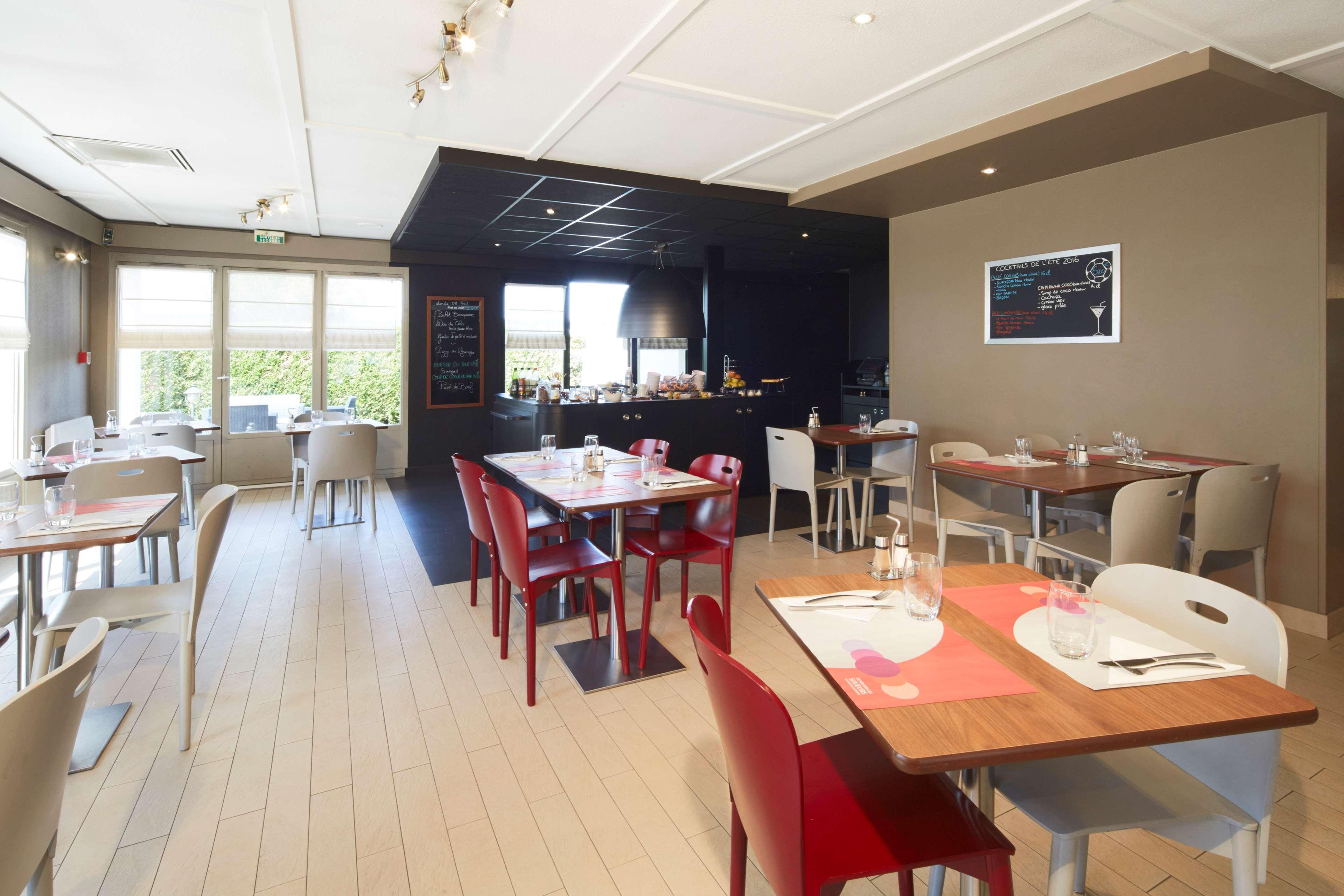 Campanile Dijon Sud - Marsannay Hotel Exterior photo