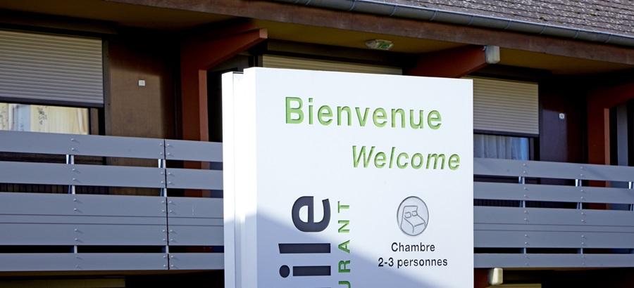 Campanile Dijon Sud - Marsannay Hotel Exterior photo